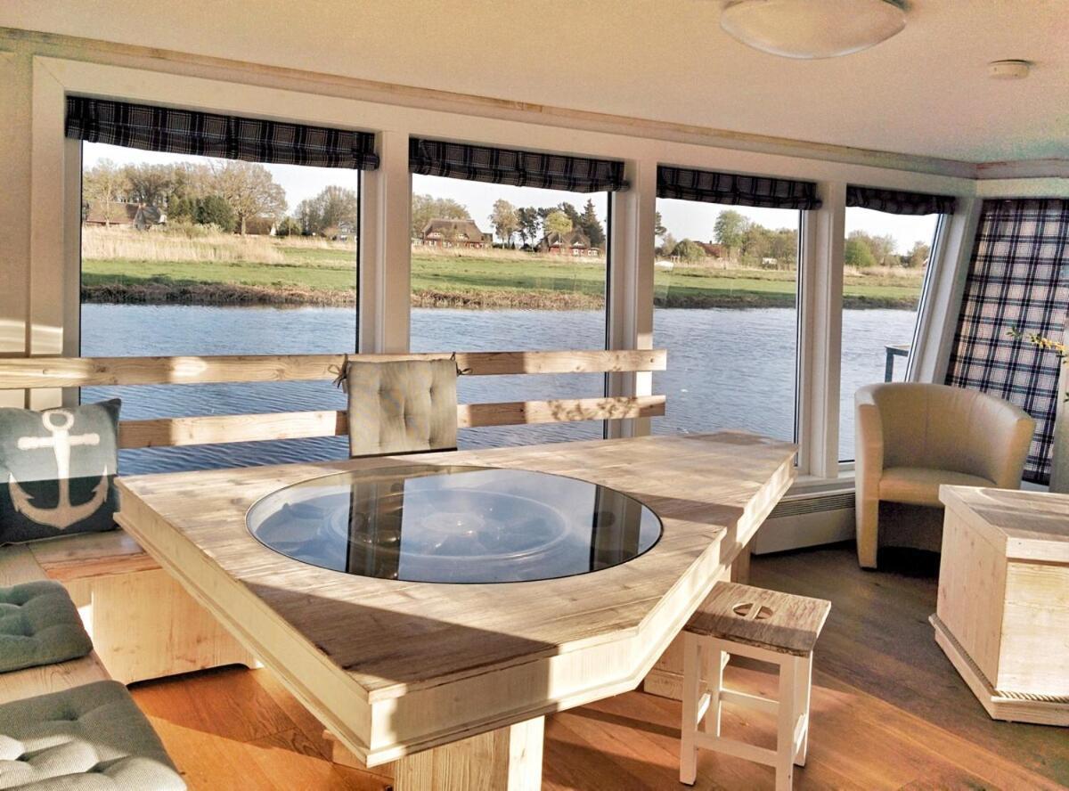 Urlauberschiff Neptun Im Ostseebad פרראו מראה חיצוני תמונה